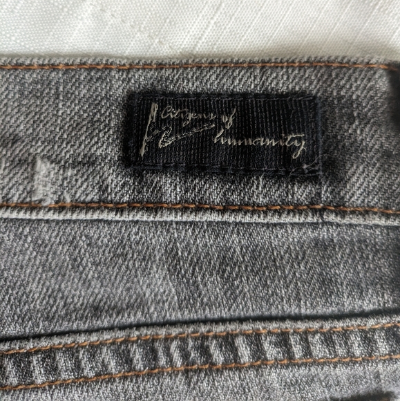 Citizens of Humanity Gray Horse Bit Jeans - Picture 4 of 6